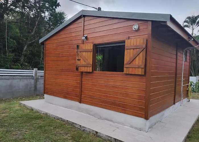 Ekya Charmant Bungalow En Bois